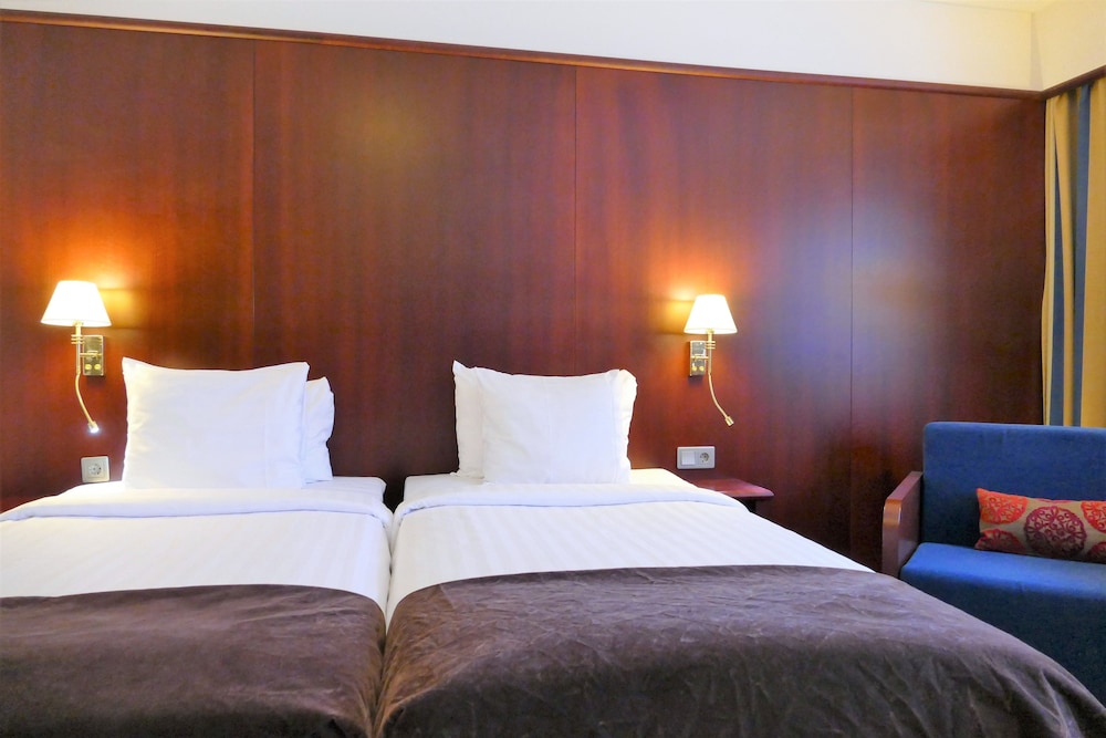Comfort Twin Room, 2 Twin Beds photo 2