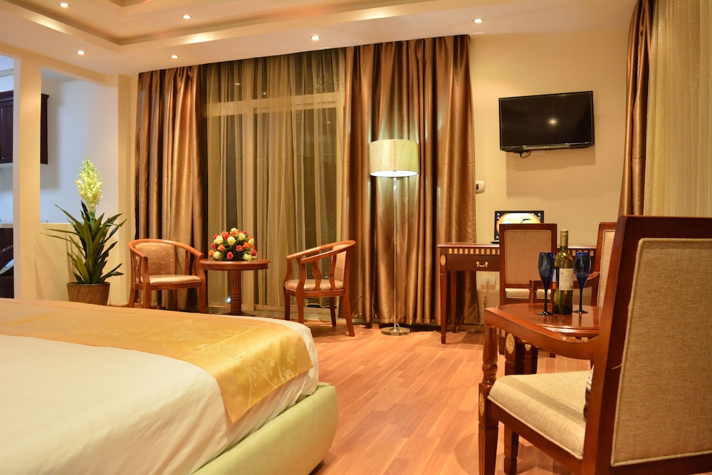 Deluxe Room, Corner photo 2