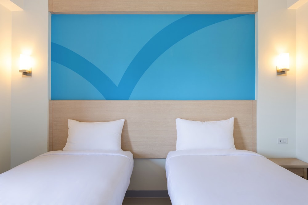 Standard Twin Room - Photo 3