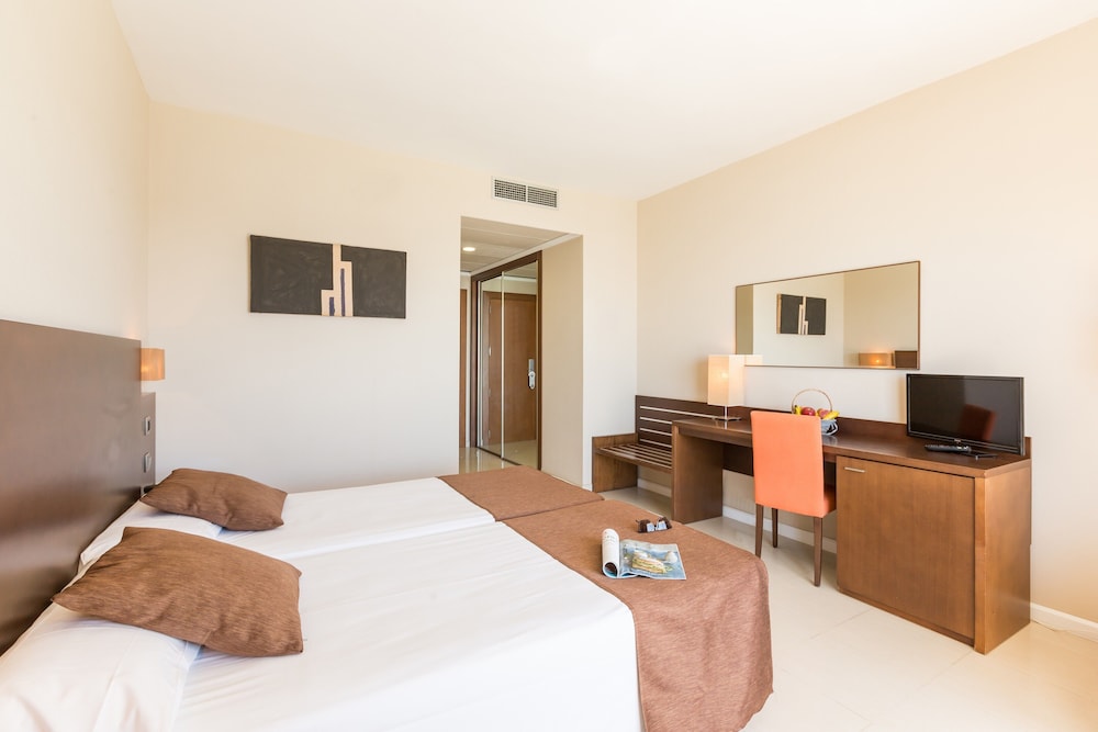 Double Room, Balcony - Photo 1