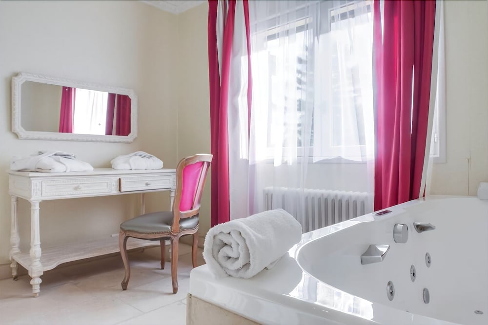Superior Suite photo 2