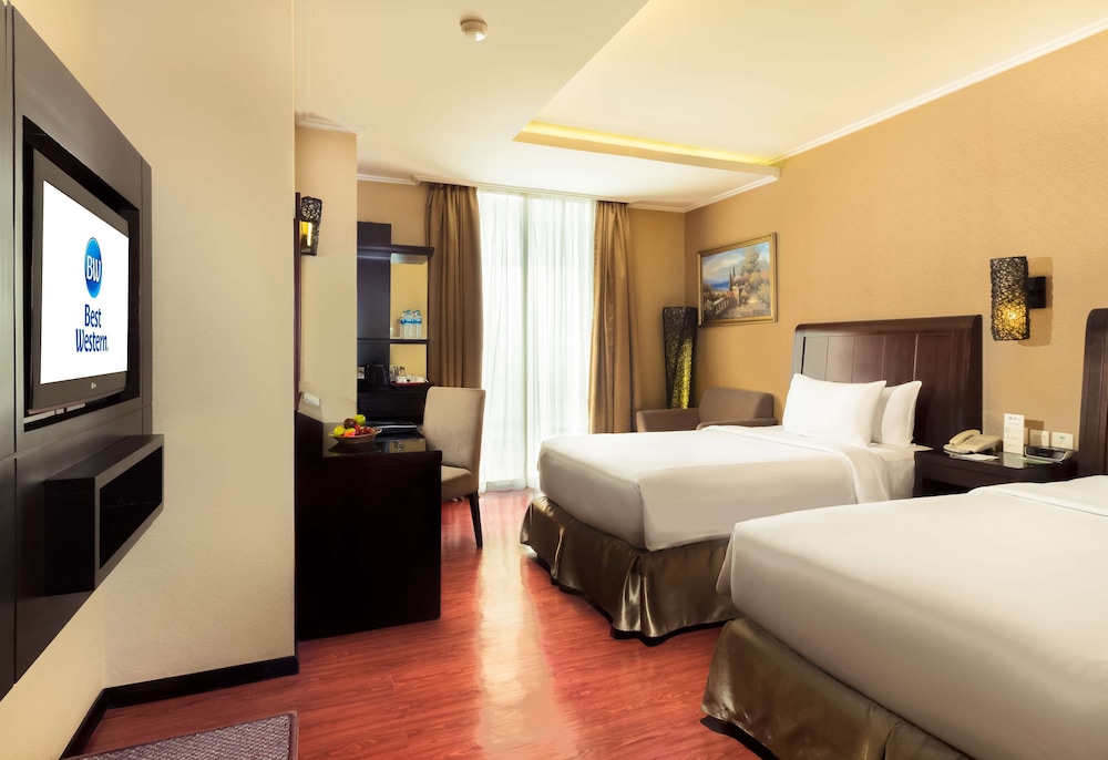 Deluxe Room, 2 Twin Beds, Non Smoking, City View