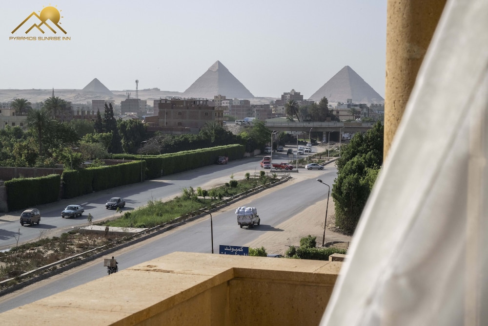 Deluxe Double or Twin Room with Balcony, Pyramids View - Photo 27