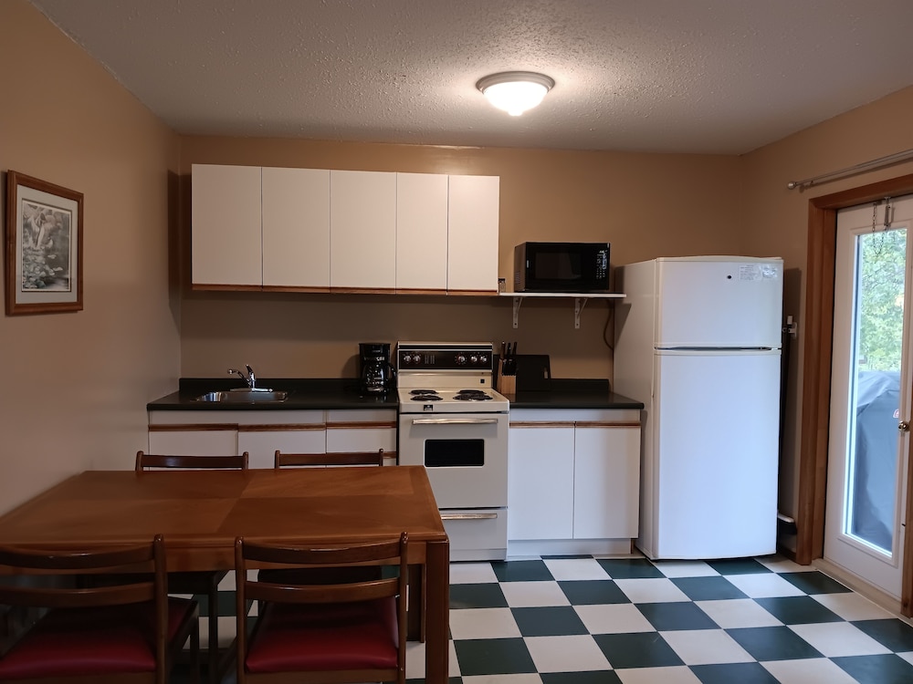 Cabin 2 photo 3