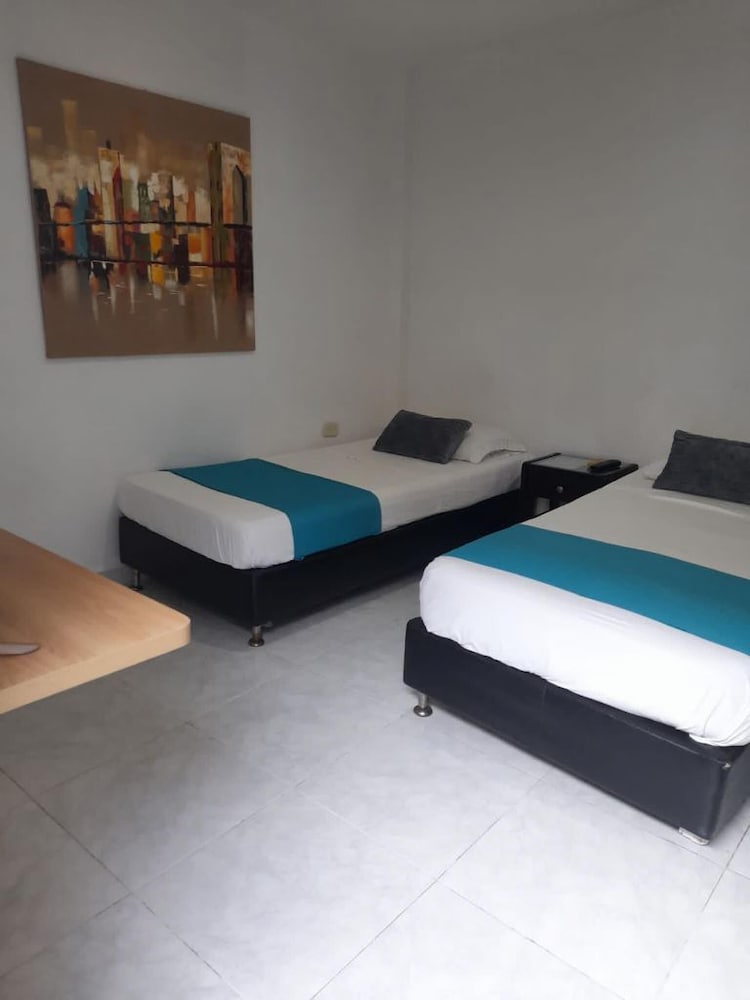 Economy Room