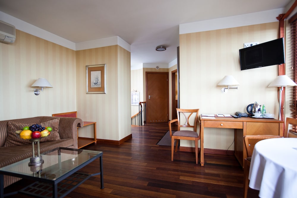 Suite photo 2