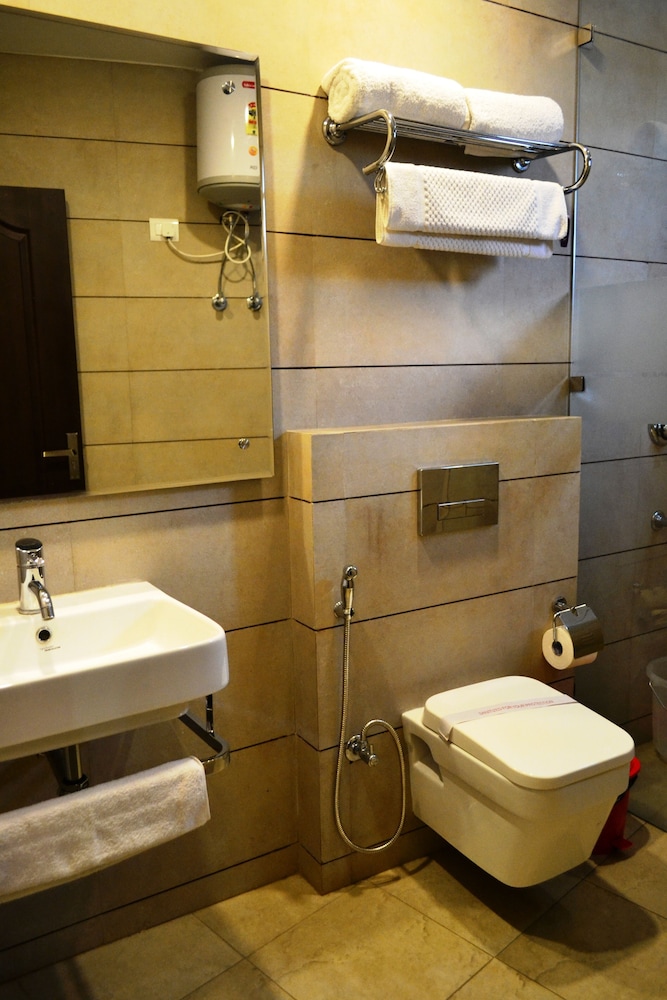 Deluxe Room - Photo 2