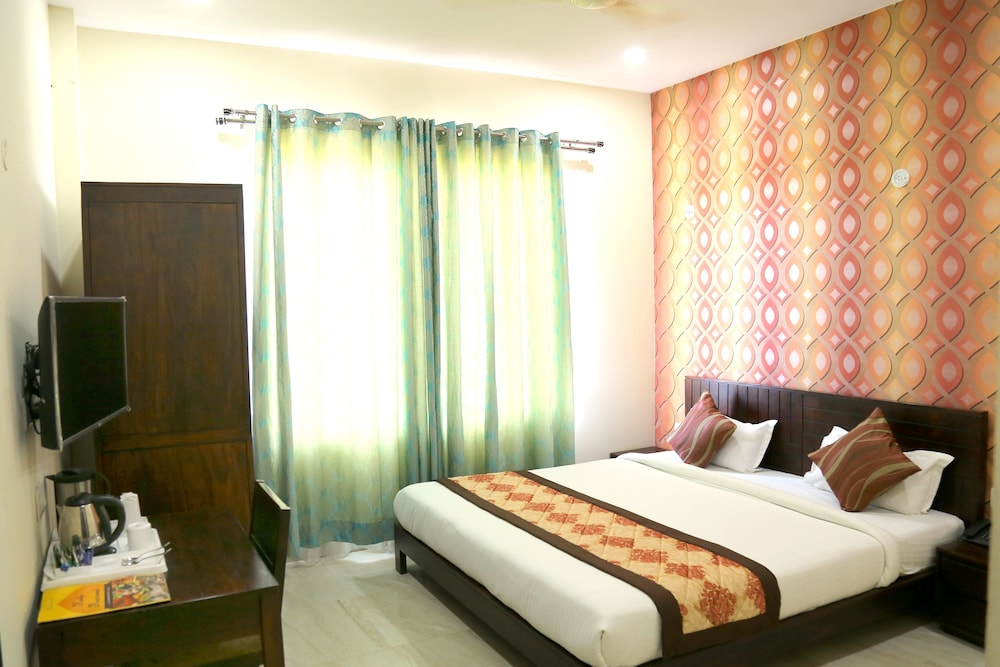 Super Deluxe Room