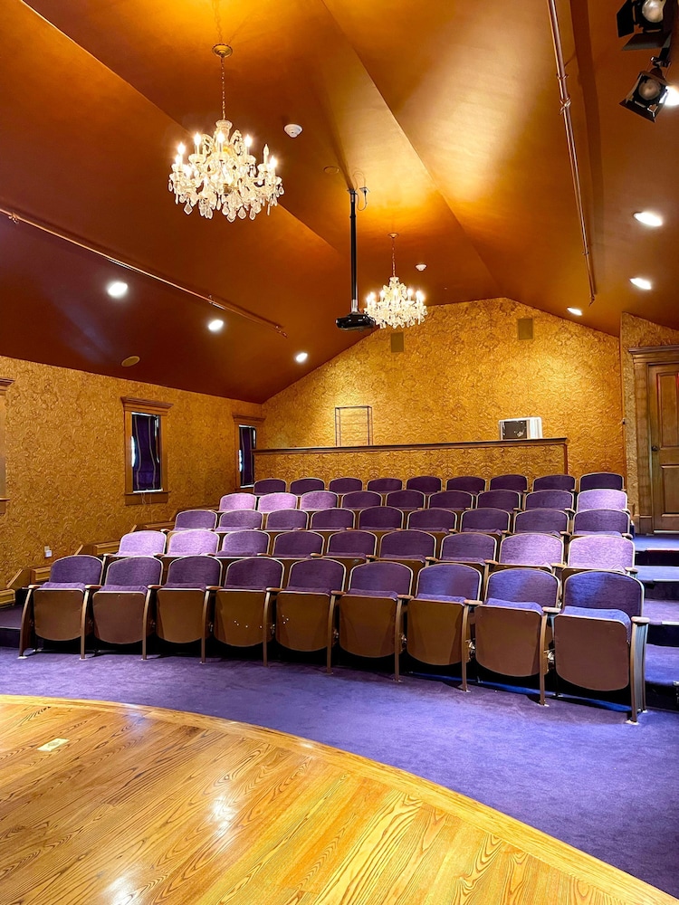 Mansione con 10 Camere Piscina e Teatro, Foto 4