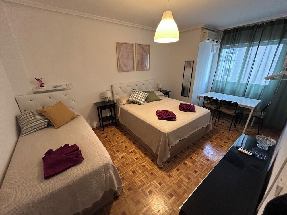 Triple Room, Shared Bathroom