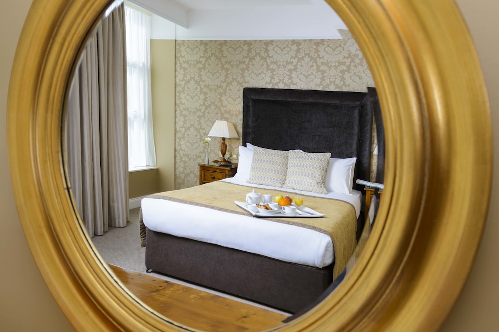 Classic Double or Twin Room, Lake View - Photo 6