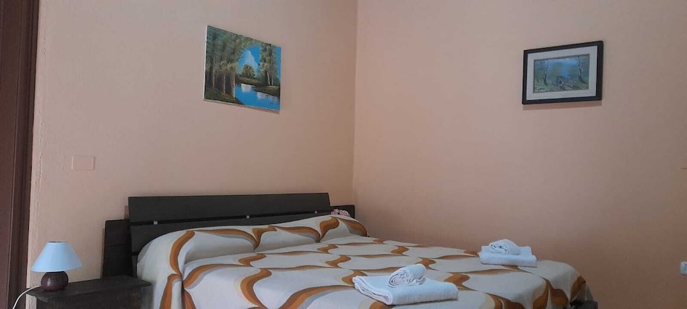 Basic Double or Twin Room, 1 Bedroom, Accessible, Valley View photo 1