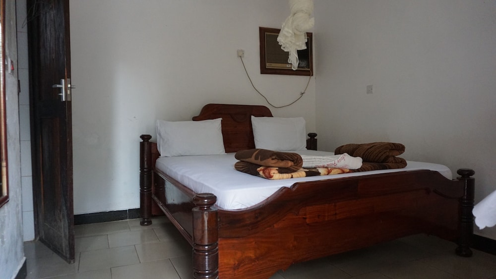 Economy Double Room photo 1