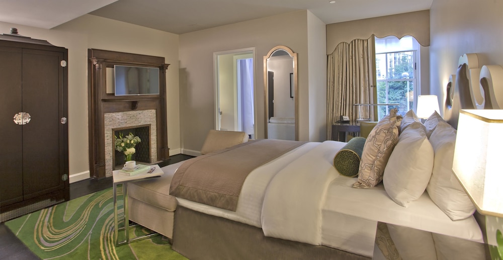 Junior Suite, 1 King Bed - Photo 3
