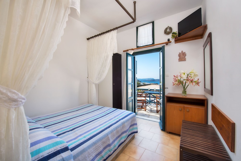 Standard Room - Photo 16