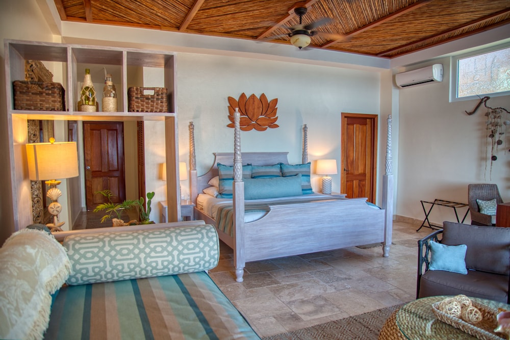 Spa Room, Beachfront