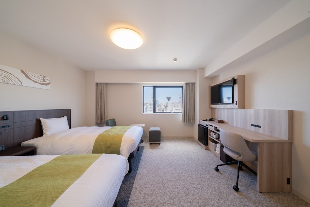 Twin Room, Non Smoking photo 3