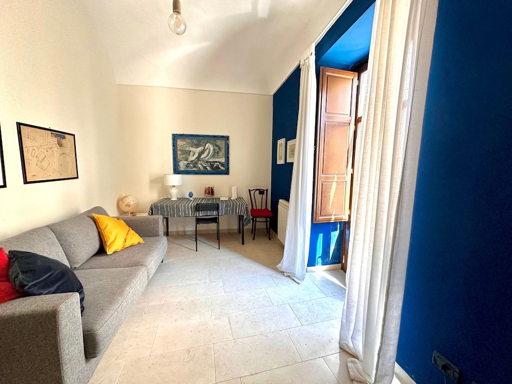 Apartment photo 3