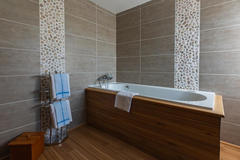 Quadruple Room (Jeanne) photo 3