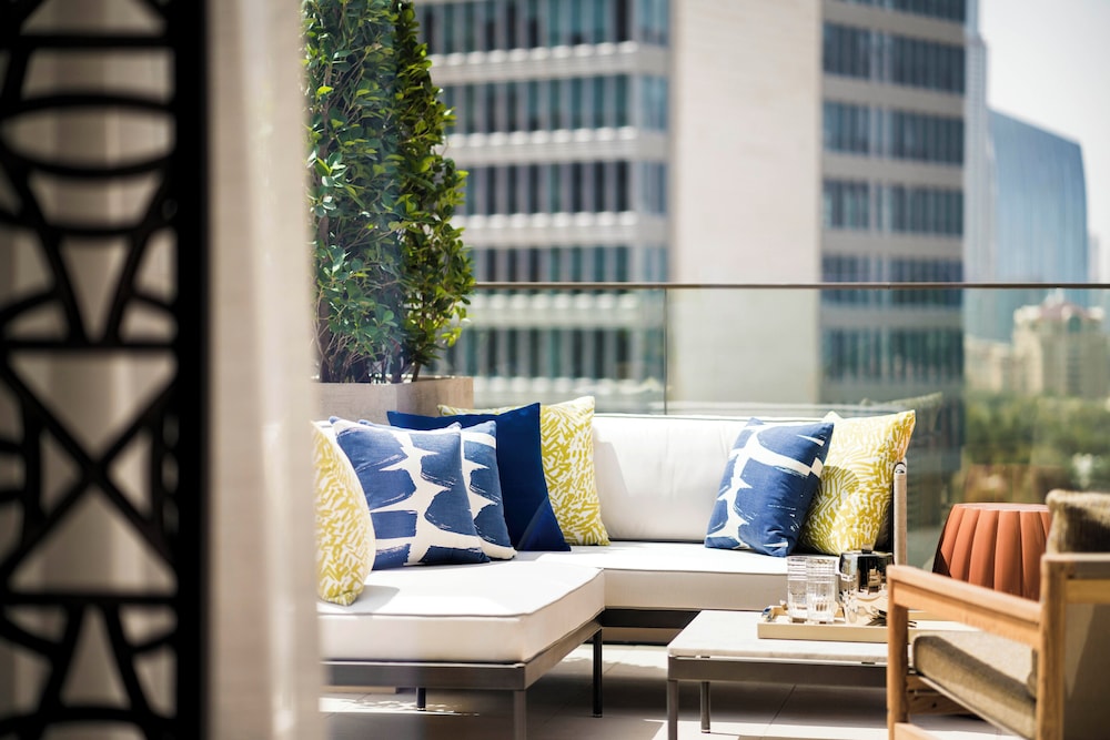 Deluxe Suite (Executive) thumbnail 6