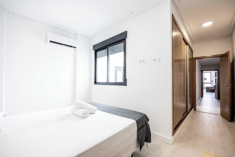 Basic Apartment
