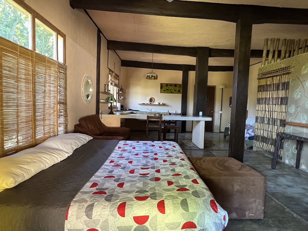 Basic Cabin photo 2