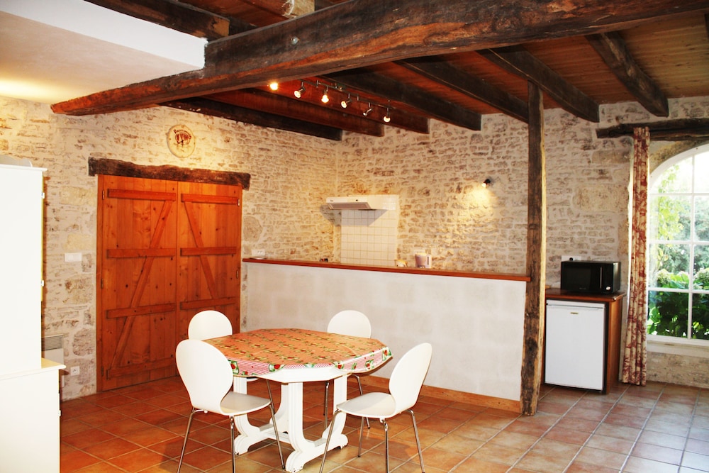 Domaine de la Laigne, Foto 16