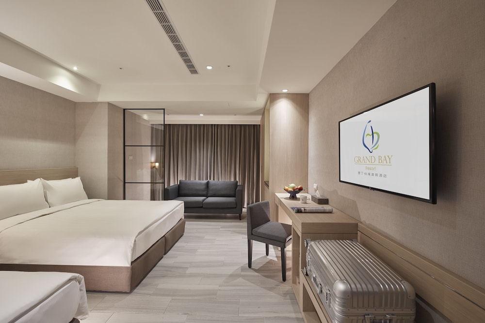 Economy Triple Room