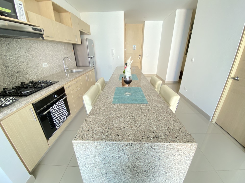 Standard Apartment, 2 Bedrooms, Sea View (Smr340a) photo 2