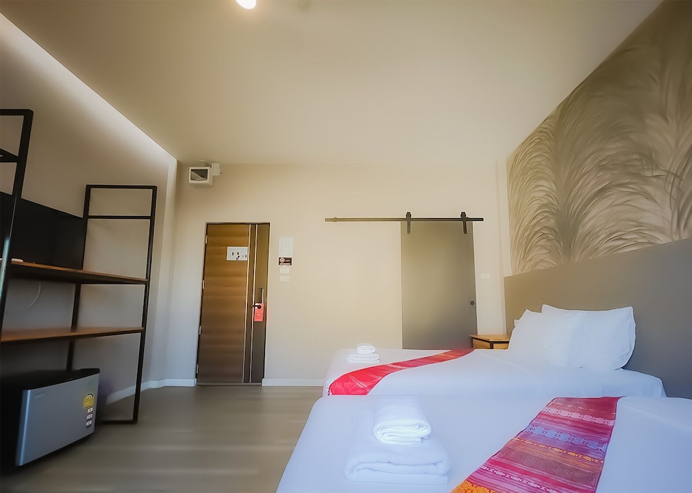 Standard Double or Twin Room - Photo 24