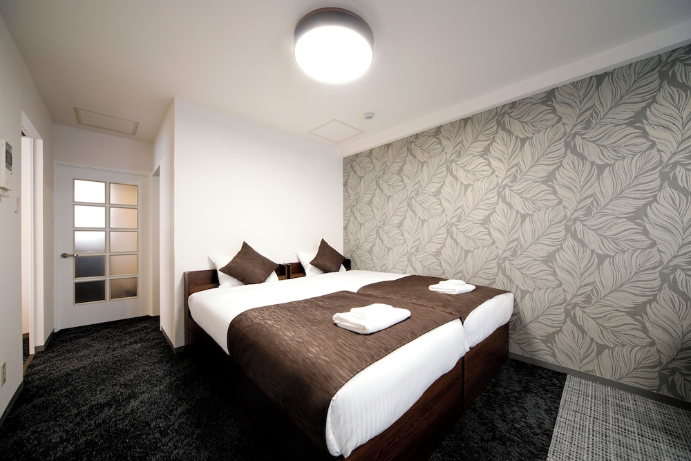 Family Suite - Photo 12