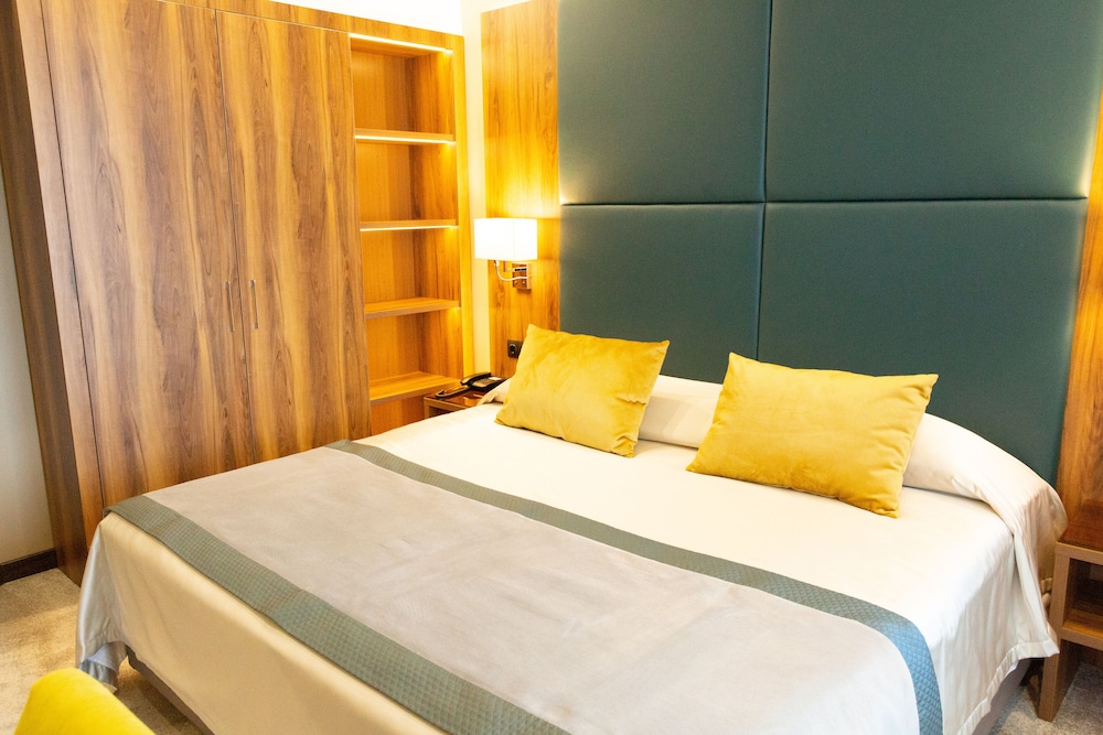 Comfort Suite, 1 King Bed