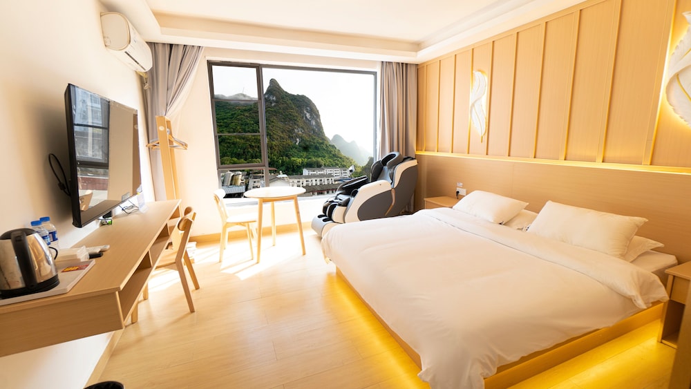 Comfort Double Room, City View photo 3
