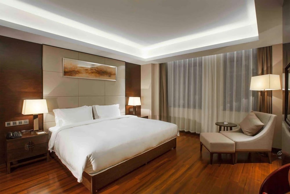 Room, 1 King Bed, Non Smoking (Smart)