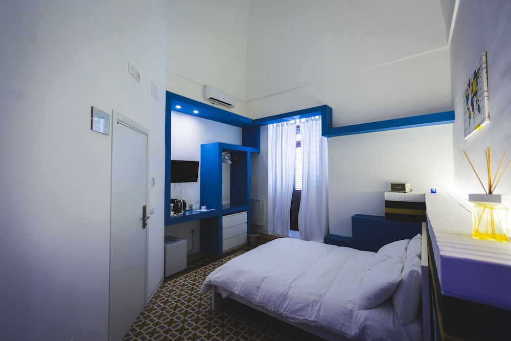 Deluxe Double Room, Balcony, Sea View photo 3