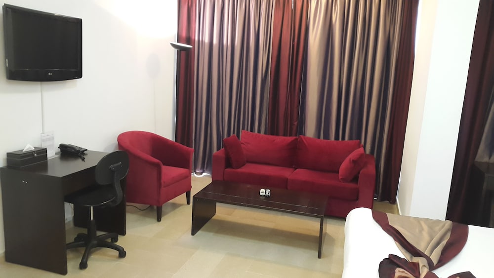 Deluxe Studio - Photo 17