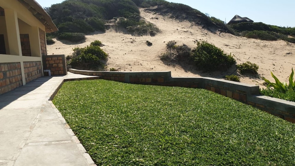 Signature House photo 1