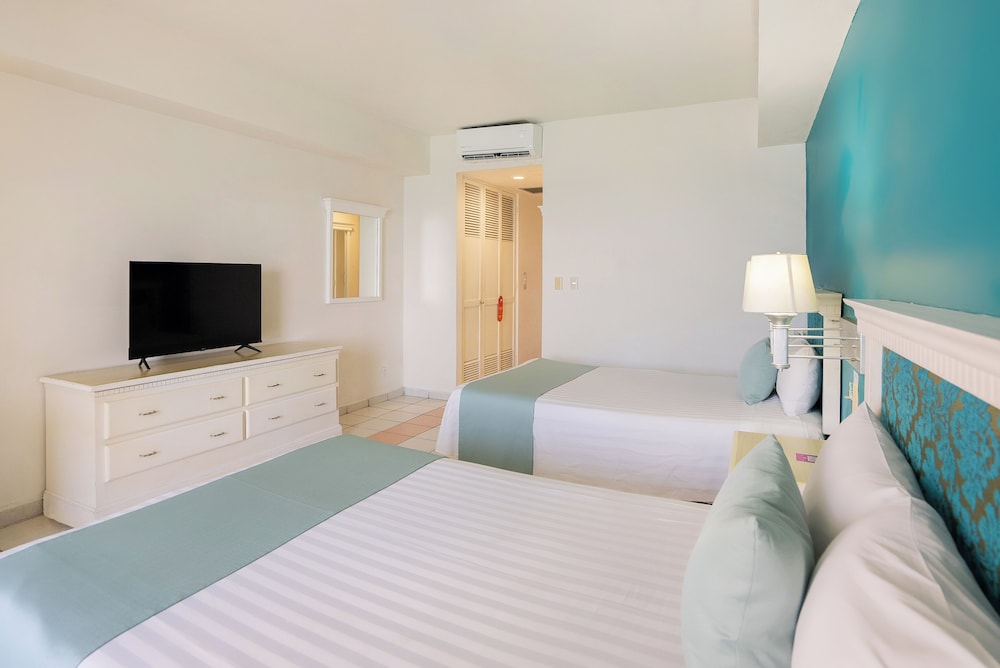Standard Room, Ocean View - Photo 7