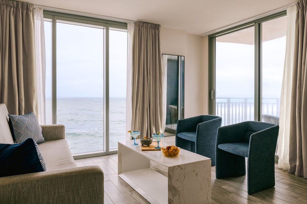 Suite, 1 King Bed With Sofa Bed, Ocean View - Photo 1