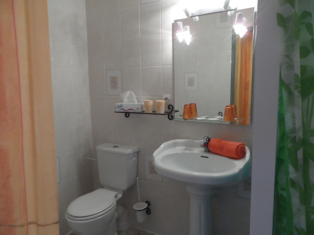 Quadruple Room photo 2