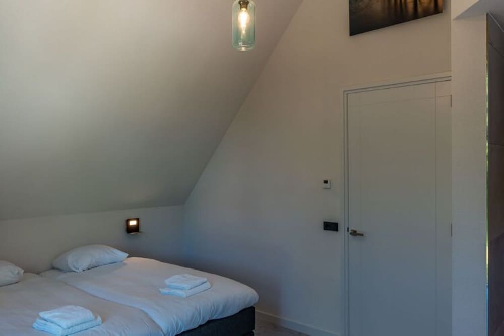 Villa photo 2