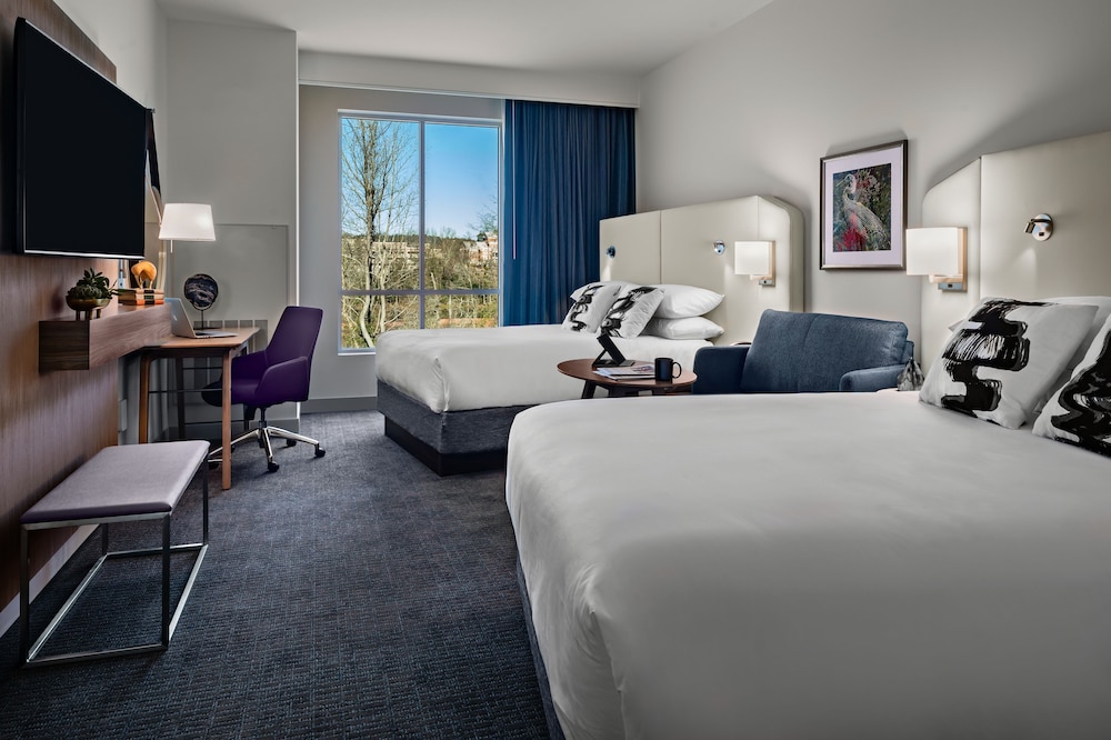Standard Room, 2 Queen Beds, Accessible (Mobility, Accessible Tub)