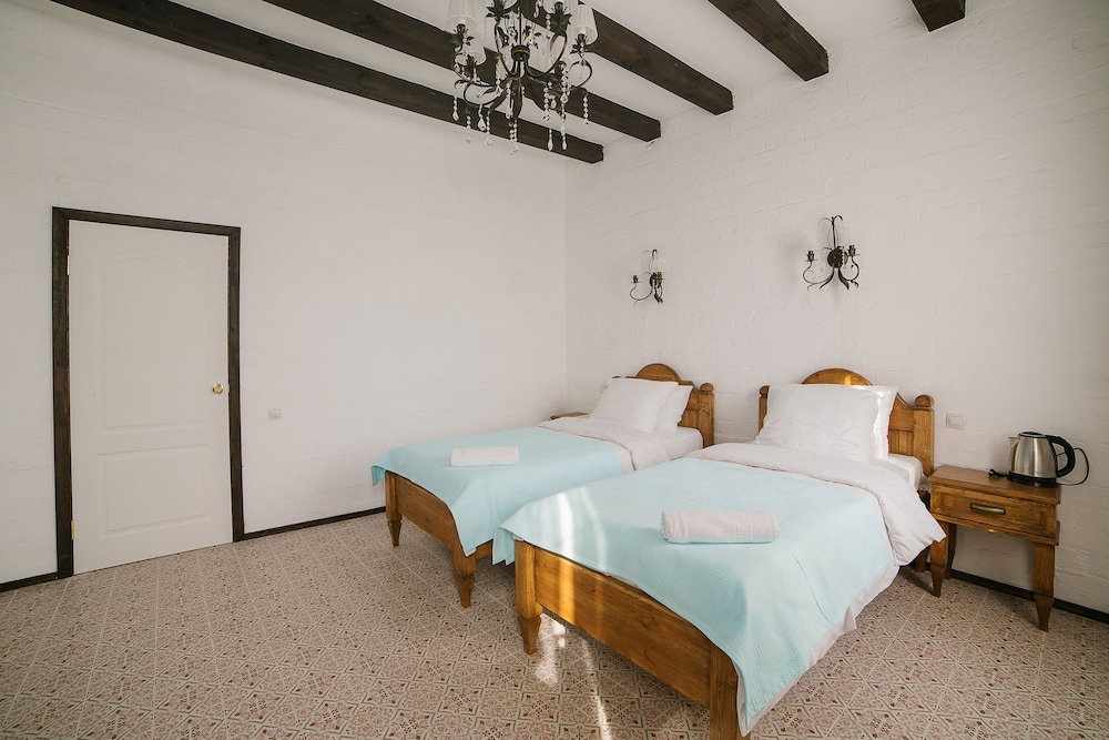 Basic Apartment, 2 Twin Beds photo 3
