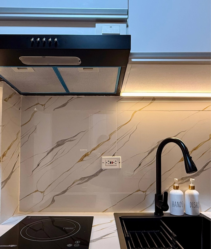 Condo, 2 Bedrooms, Accessible photo 3