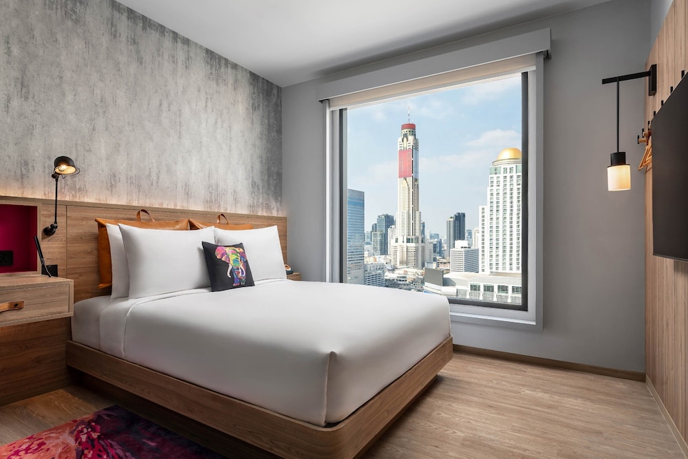 Room, 1 Queen Bed, City View