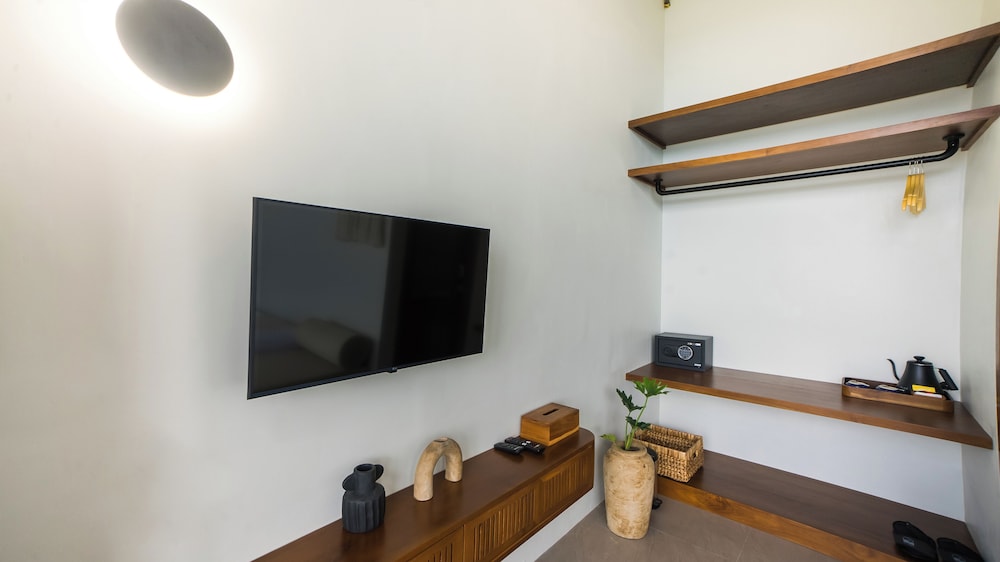 Standard Room photo 2