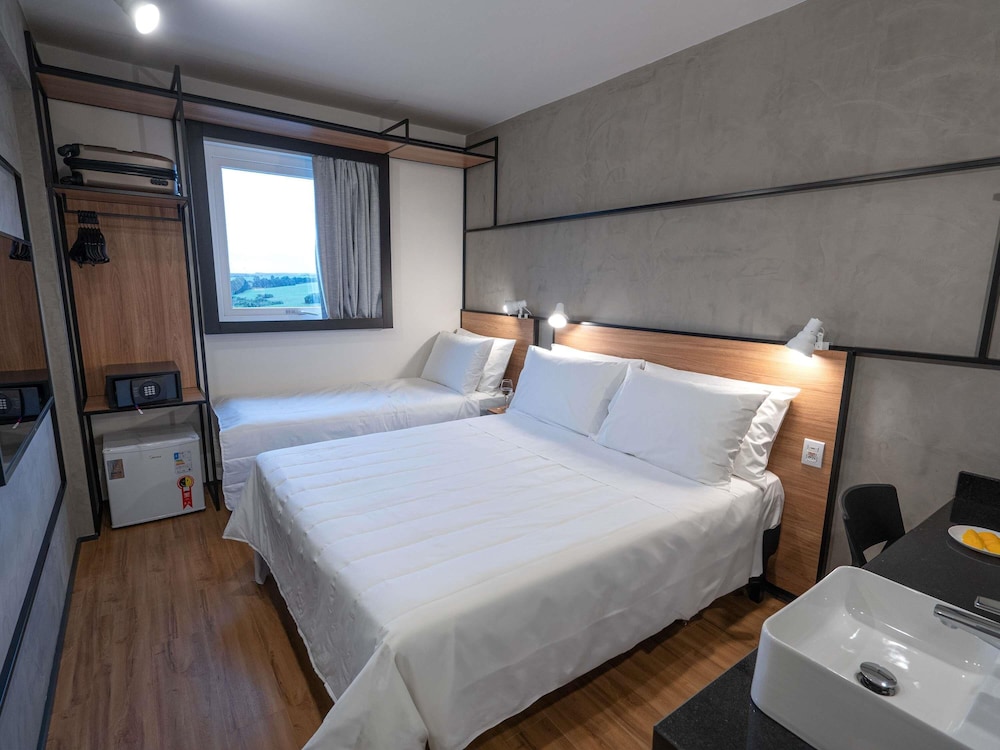 Standard Room, Multiple Beds