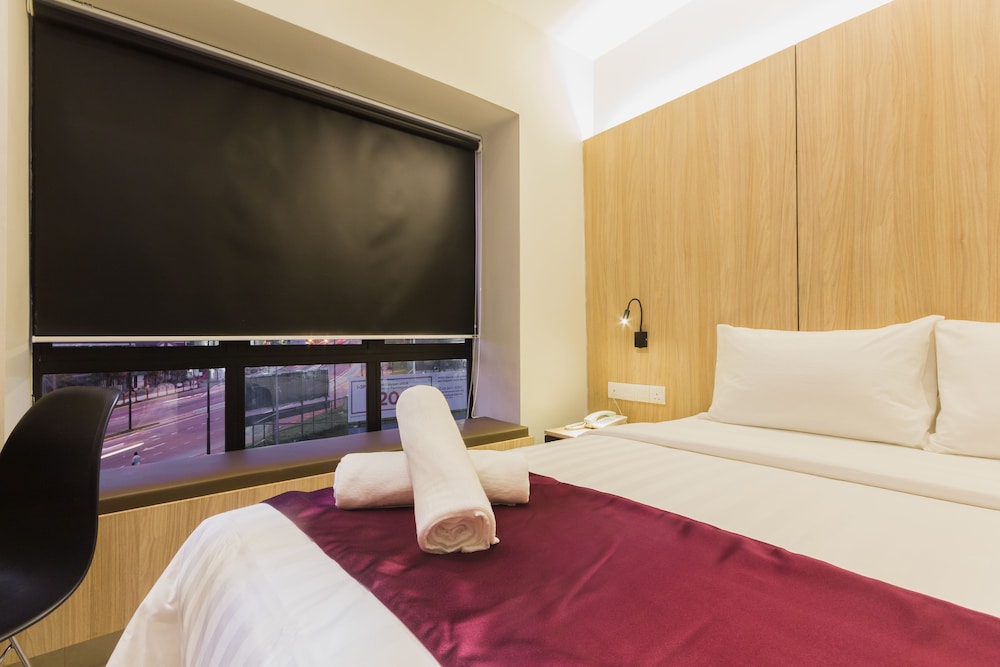 Executive Queen Room - Photo 1