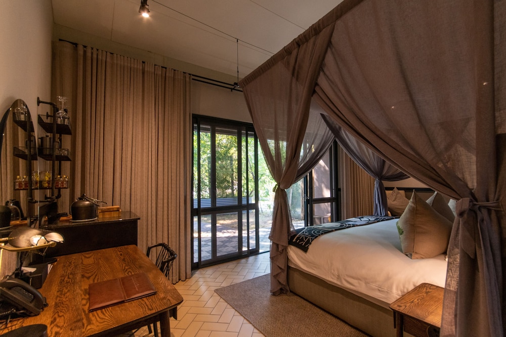 Bridge House Garden Suite 2