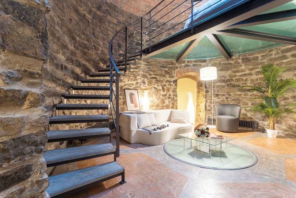 Apartment (1 Bedroom)